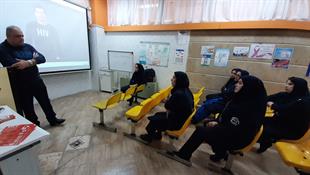 "همه در یک کشتی نشسته ایم"